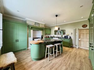 Photo 22- click for photo gallery